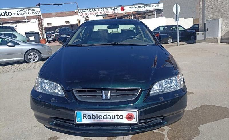 Usado Honda Accord 200 CV (147 kW) 1999 Verde Berlina