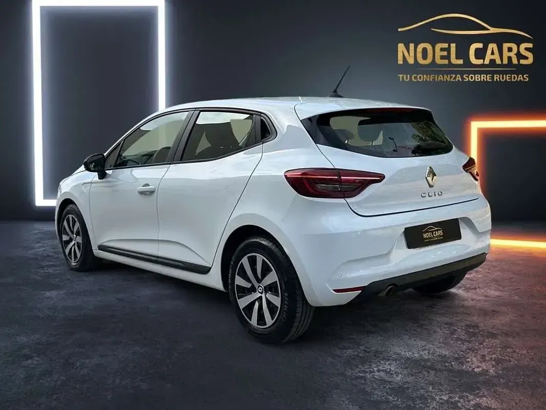 Usado Renault Clio Intens 99 CV (72 kW) 2022 Blanco Utilitario
