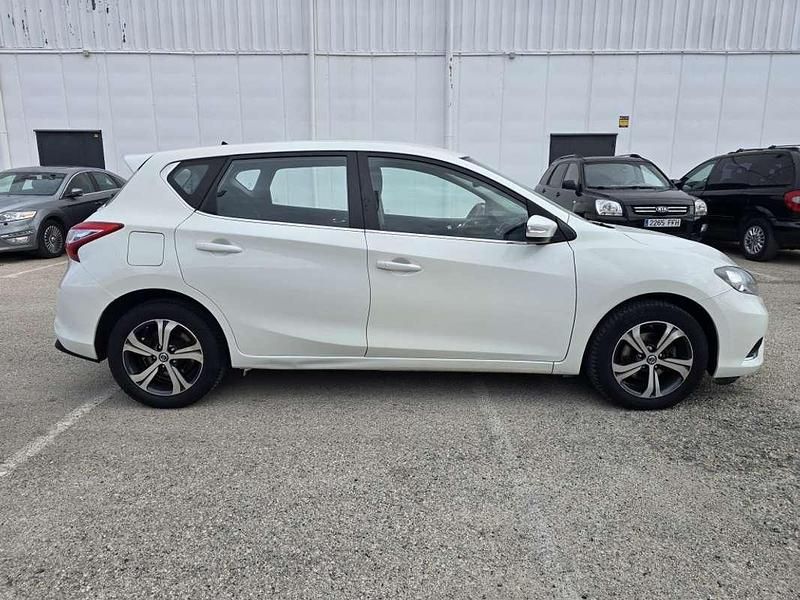 Usado Nissan Pulsar N-Connecta 110 CV (80 kW) 2015 Blanco Utilitario