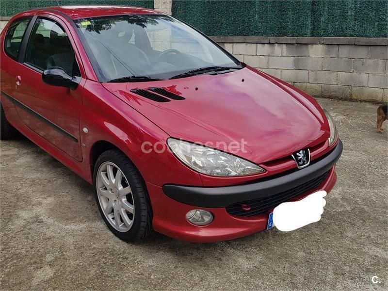 Granate Usado 2000 Peugeot 206 GTi Berlina | 5300 € (Caro) - Imagen 1/4