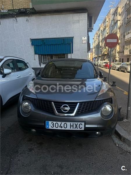 Usado Nissan Juke Acenta 110 CV (80 kW) 2014 Gris / plata SUV