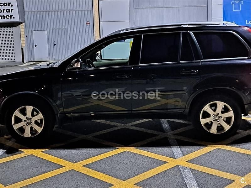 Negro Usado 2013 Volvo XC90 Momentum SUV | 10.500 € (Precio justo) - Imagen 1/4
