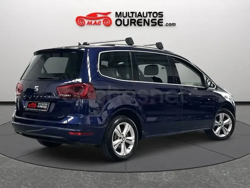 Usado Seat Alhambra XCELLENCE 150 CV (110 kW) 2020 Azul Monovolumen