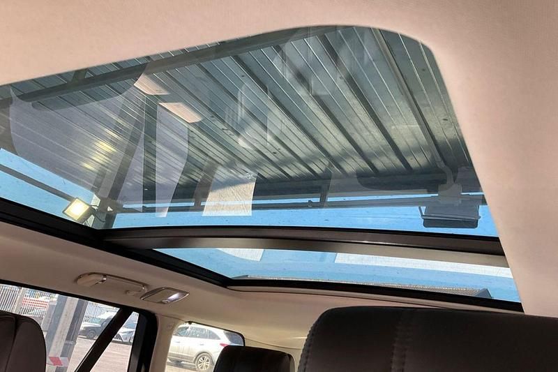 Usado Land Rover Range Rover Vogue 340 CV (250 kW) 2015 Negro SUV