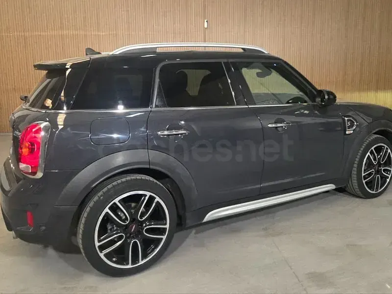 Usado Mini John Cooper Works Countryman 231 CV (169 kW) 2018 Gris / plata SUV