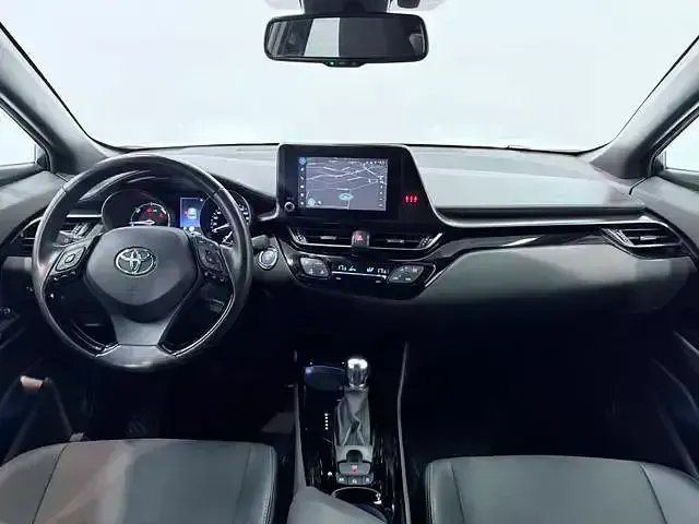 Usado Toyota C-HR Advance 122 CV (89 kW) 2022 Blanco SUV