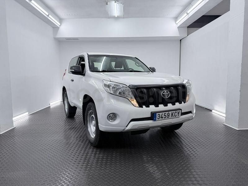 Usado Toyota Land Cruiser 177 CV (130 kW) 2017 Blanco SUV
