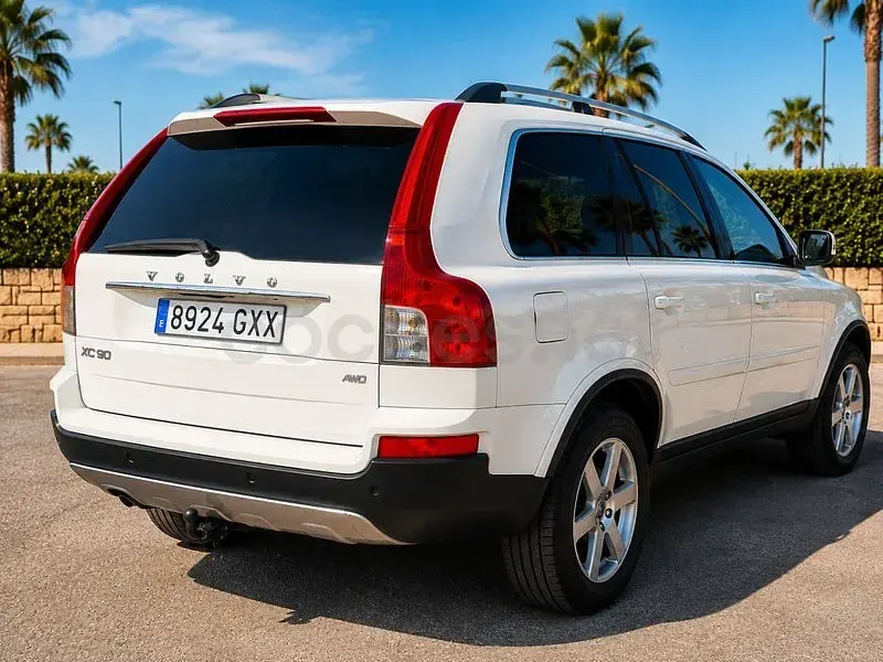 Usado Volvo XC90 Momentum 185 CV (136 kW) 2010 Blanco SUV