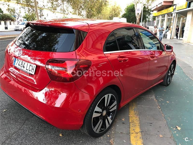 Usado Mercedes A220 177 CV (130 kW) 2017 Rojo Berlina