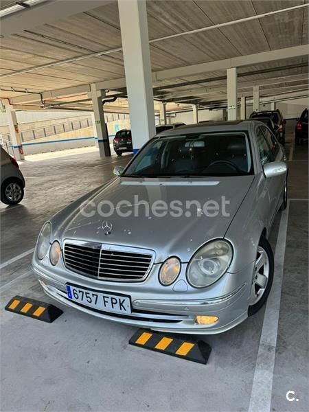 Gris / plata Usado 2006 Mercedes E280 Avantgarde Berlina | 3500 € (Buen precio) - Imagen 1/2
