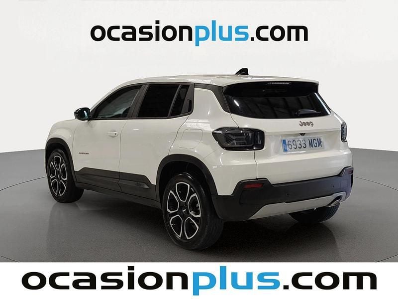 Begagnad Jeep Avenger Summit 101 HK (74 kW) 2023 Vit SUV