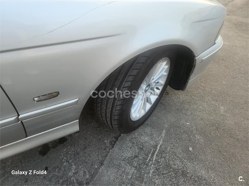 Usado BMW 530 193 CV (141 kW) 2002 Gris / plata Berlina