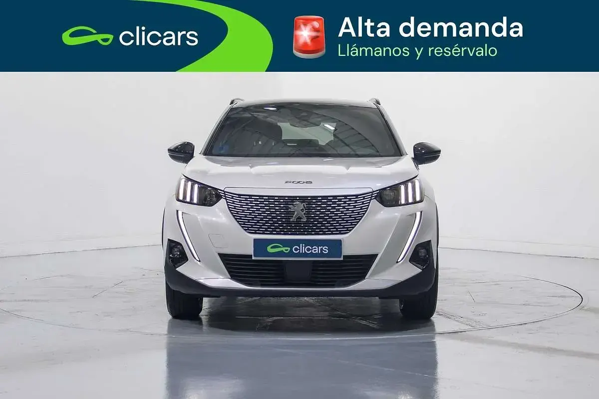 Usado Peugeot e-2008 GT 100 kW (136 CV) 2022 Blanco SUV