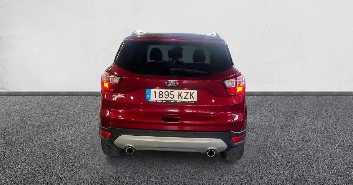 Usado Ford Kuga Trend+ 120 CV (88 kW) 2019 SUV