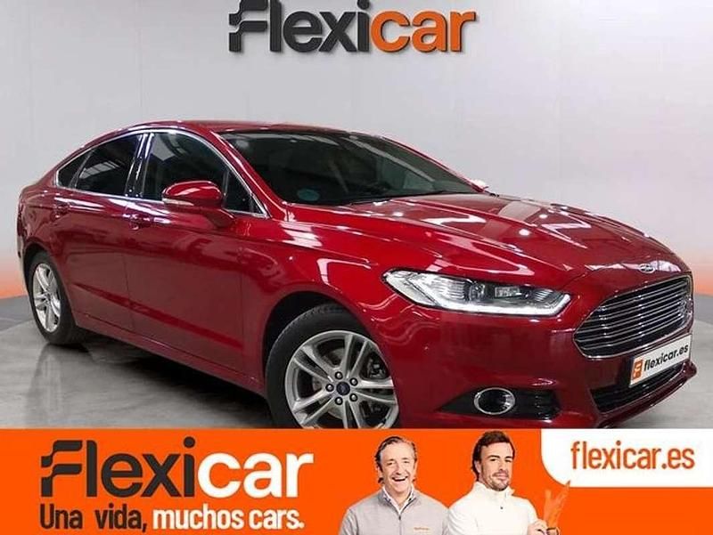 Burdeos Usado 2025 Ford Mondeo Business Edition Berlina | 12.490 € - Imagen 1/4