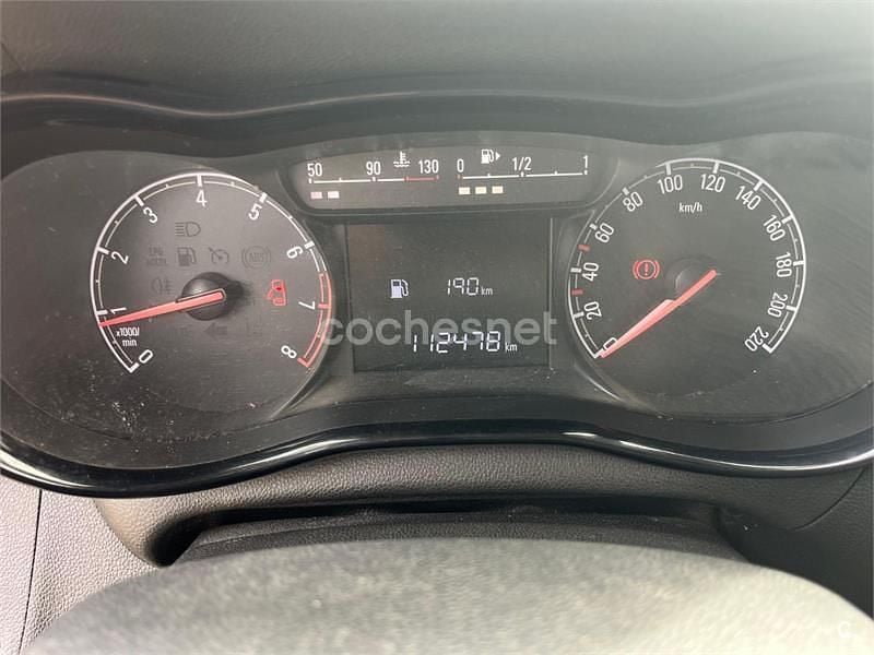 Usado Opel Karl Rocks 73 CV (53 kW) 2019 Rojo Utilitario