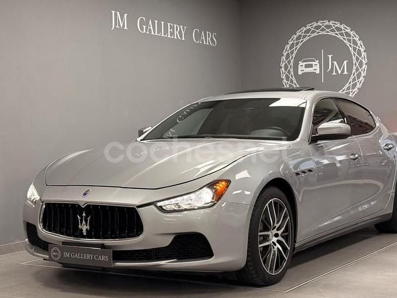 Usado Maserati Ghibli 350 CV (257 kW) 2018 Gris / plata Berlina