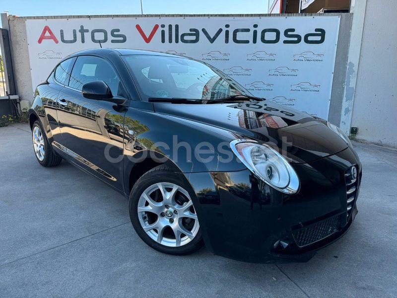 Negro Usado 2013 Alfa Romeo MiTo Distinctive Utilitario | 6500 € - Imagen 1/4