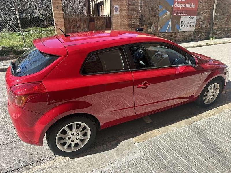 Usado Kia ProCeed Active 116 CV (85 kW) 2009 Burdeos Utilitario