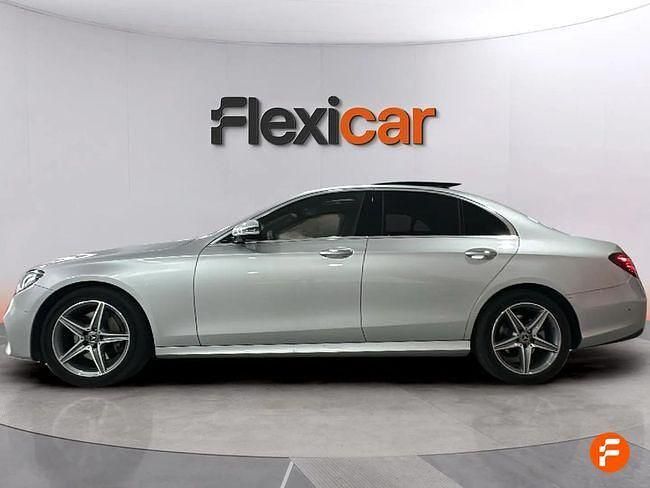 Usado Mercedes E220 194 CV (142 kW) 2019 Gris Berlina