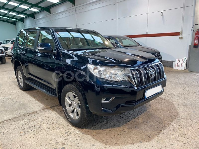 Usado Toyota Land Cruiser 177 CV (130 kW) 2017 Azul SUV