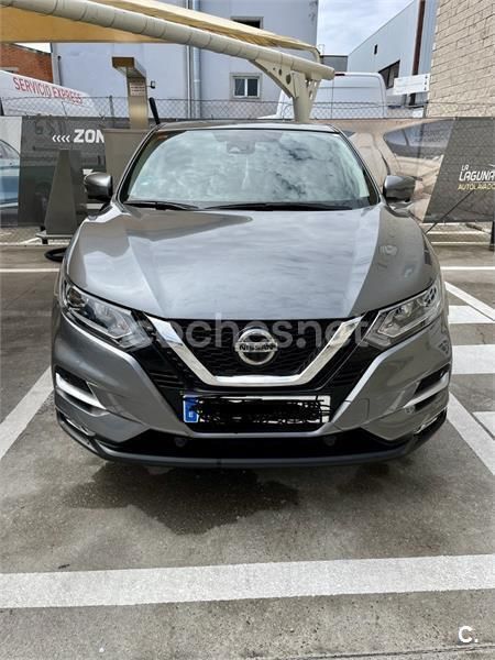 Usado Nissan Qashqai Tekna 130 CV (95 kW) 2018 Gris / plata SUV