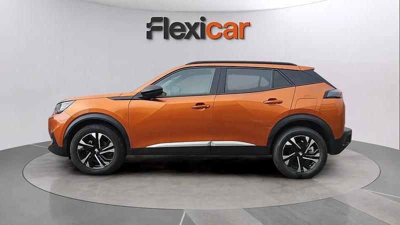 Usado Peugeot 2008 Allure 101 CV (74 kW) 2023 Naranja SUV
