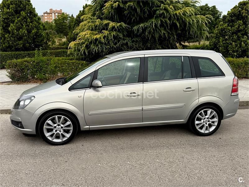 Beige Usado 2008 Opel Zafira Enjoy Monovolumen | 5300 € (Precio justo) - Imagen 1/4