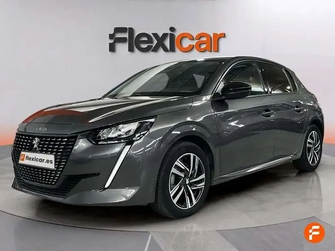 Usado Peugeot 208 Allure 101 CV (74 kW) 2022 Gris Utilitario