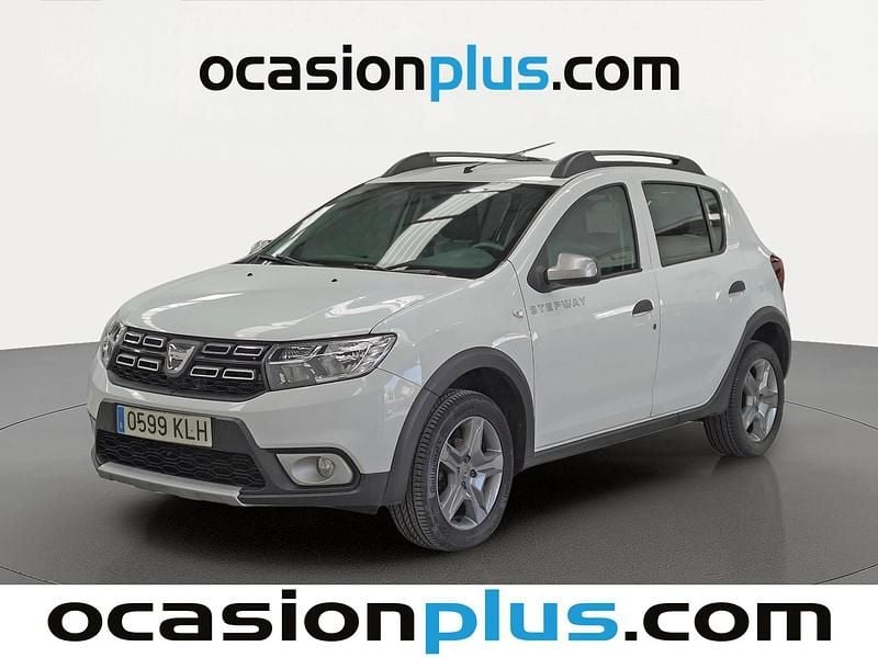 Usado Dacia Sandero Stepway 90 CV (66 kW) 2018 Blanco Utilitario