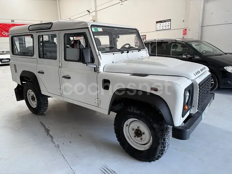 Usado Land Rover Defender SE 122 CV (89 kW) 2007 Blanco Familiar