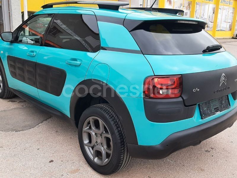 Usado Citroën C4 Cactus Business Class 100 CV (73 kW) 2015 Azul Utilitario