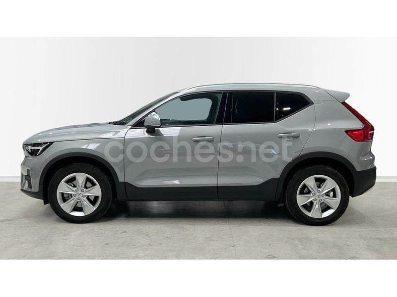 Usado Volvo XC40 Core 163 CV (119 kW) 2024 Gris SUV