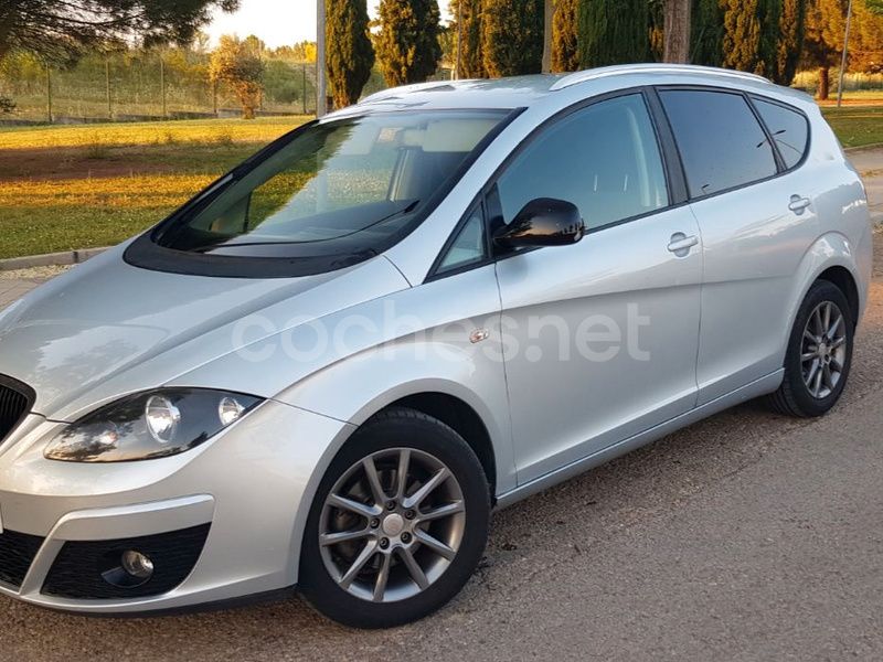 Gris / plata Usado 2009 Seat Altea XL Style Monovolumen | 5800 € (Precio justo) - Imagen 1/4