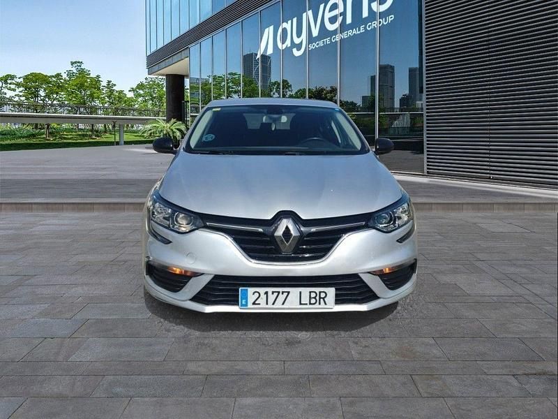 Usado Renault Mégane IV LIMITED 95 CV (69 kW) 2019 Gris Berlina