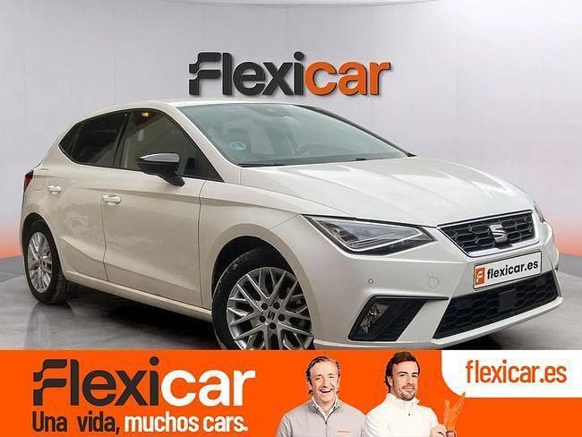 Usado Seat Ibiza FR 110 CV (80 kW) 2022 Blanco Utilitario