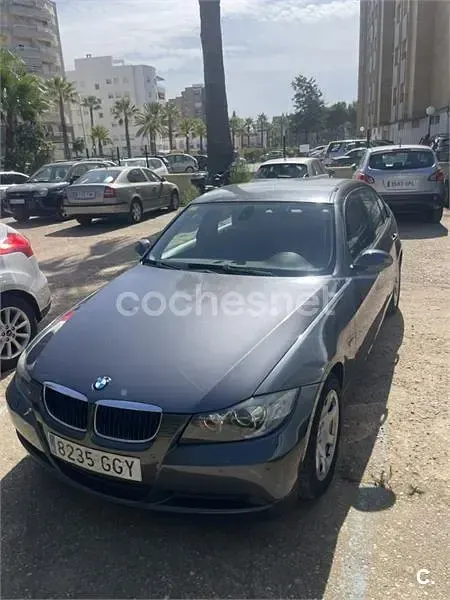 Usado BMW 320 163 CV (119 kW) 2008 Gris / plata Berlina