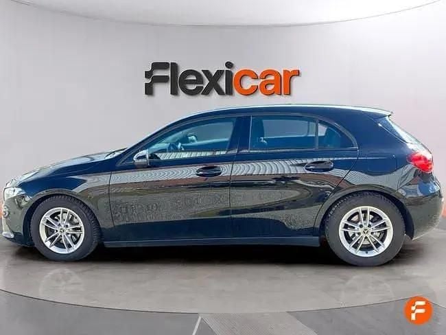 Usado Mercedes A180 136 HP (100 kW) 2020 Preto