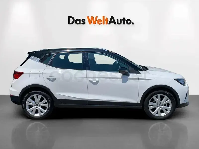 Usado Seat Arona Xperience 115 CV (84 kW) 2025 Blanco SUV