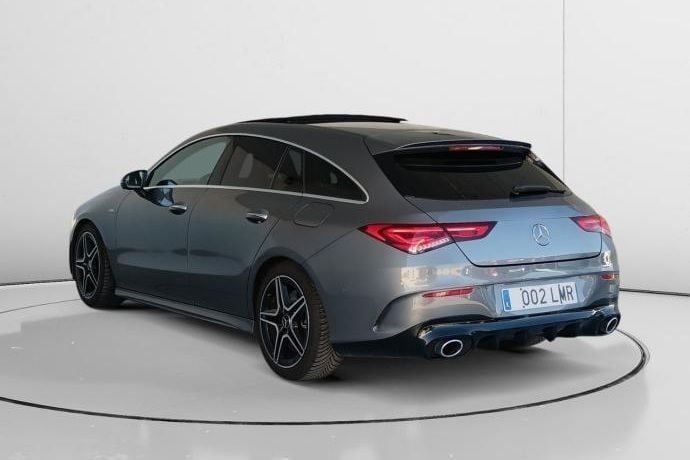 Usado Mercedes CLA35 AMG AMG 306 CV (225 kW) 2021 Gris Familiar