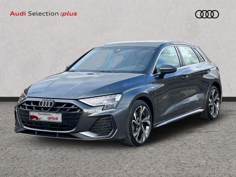 Usado Audi A3 S-Line 204 CV (150 kW) 2025 Gris Berlina