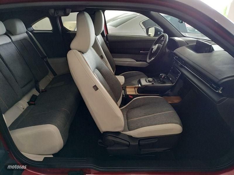 Usado Mazda MX30 Ad'Vantage 170 CV (125 kW) 2024 SUV