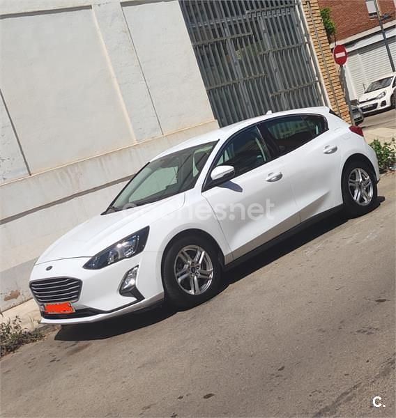 Blanco Usado 2019 Ford Focus Trend Familiar | 13.000 € (Precio justo) - Imagen 1/4