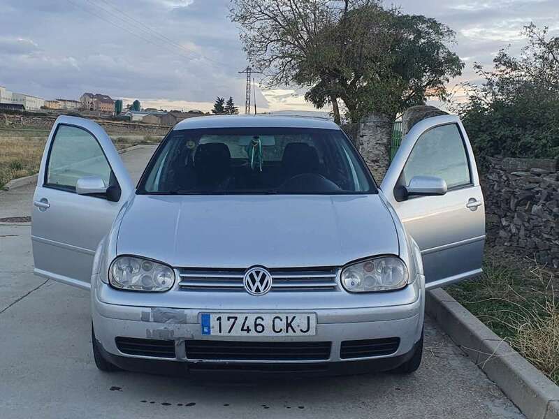 VW Golf IV de AutoUncle