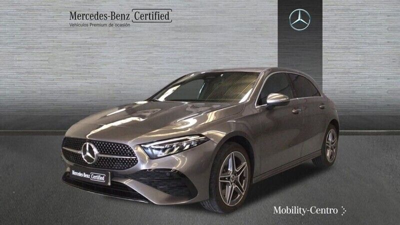 Mountaingrau met. Usado 2024 Mercedes A250 AMG line Utilitario | 36.900 € (Precio justo) - Imagen 1/4