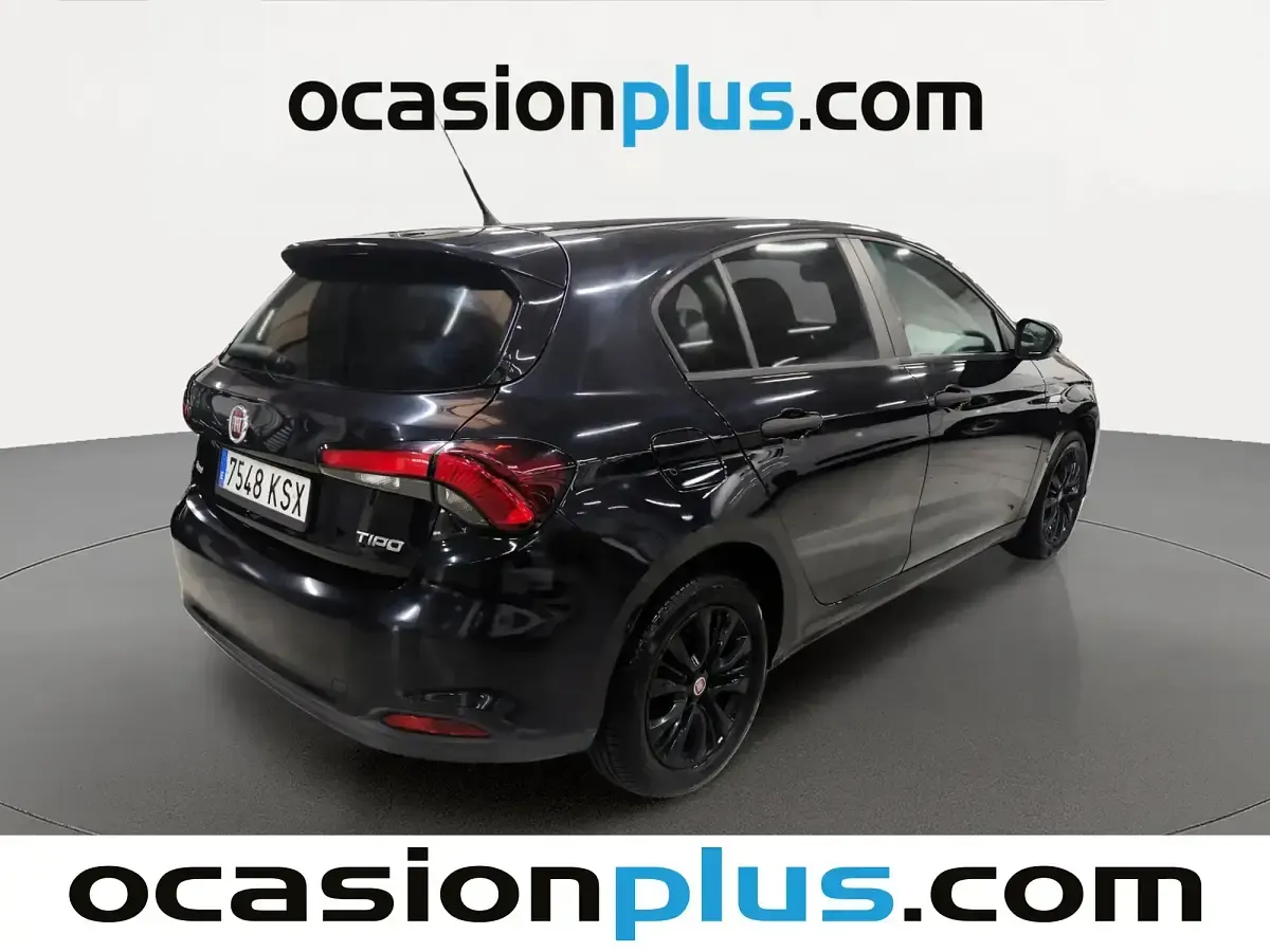 Usado Fiat Tipo Pop 95 CV (69 kW) 2019 Negro
