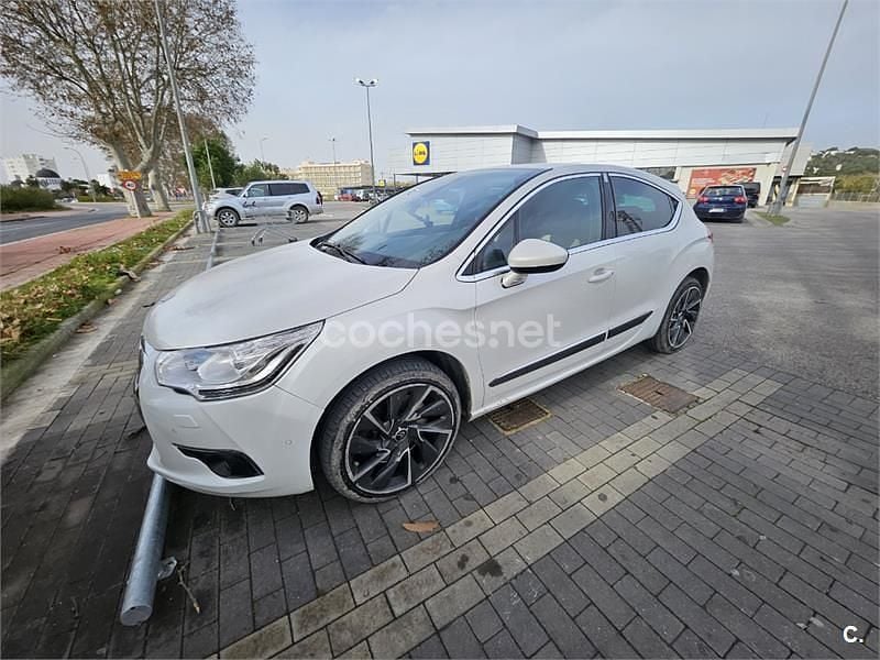 Usado Citroën DS4 163 CV (119 kW) 2011 Blanco Utilitario