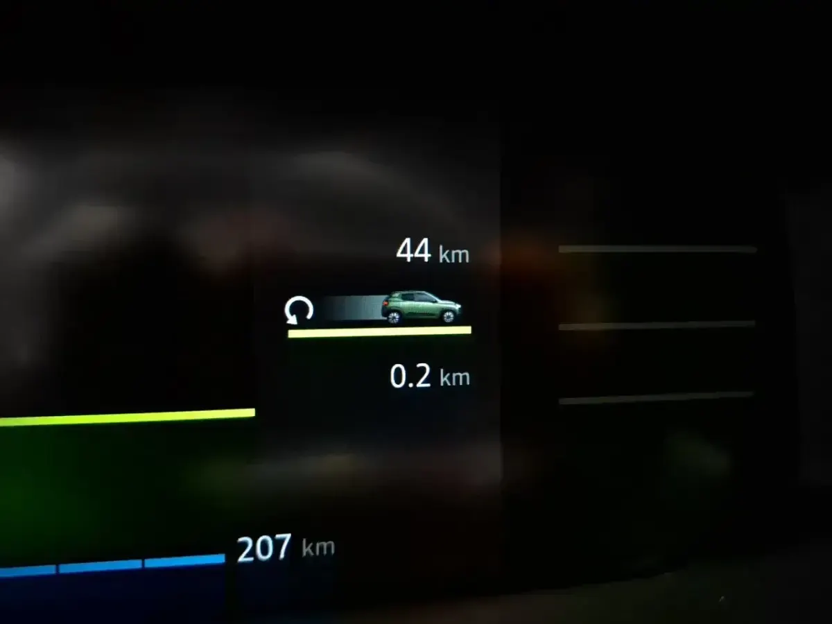 Nuevo Dacia Spring Extreme 47 kW (65 CV) 2025 Beige Utilitario