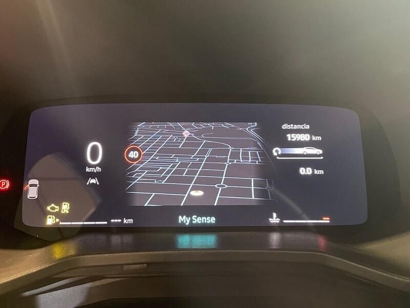 Usado Renault Clio V Techno 100 CV (73 kW) 2025 Azul Berlina