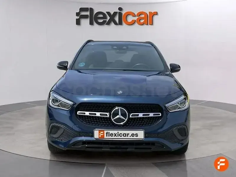 Usado Mercedes GLA200 150 CV (110 kW) 2021 Azul SUV